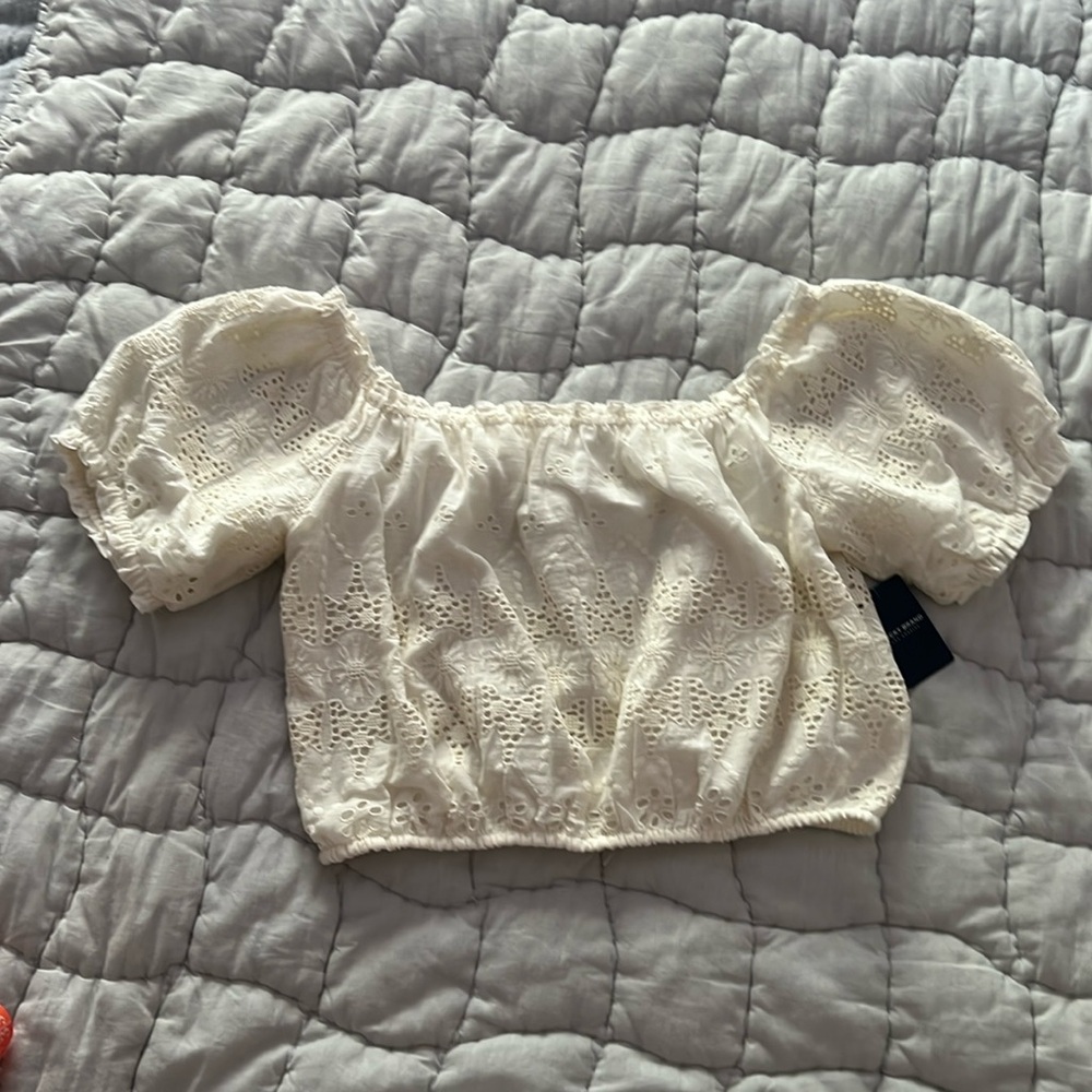 Lucky Brand Cream colored eyelet off the shoulder blouse NWT